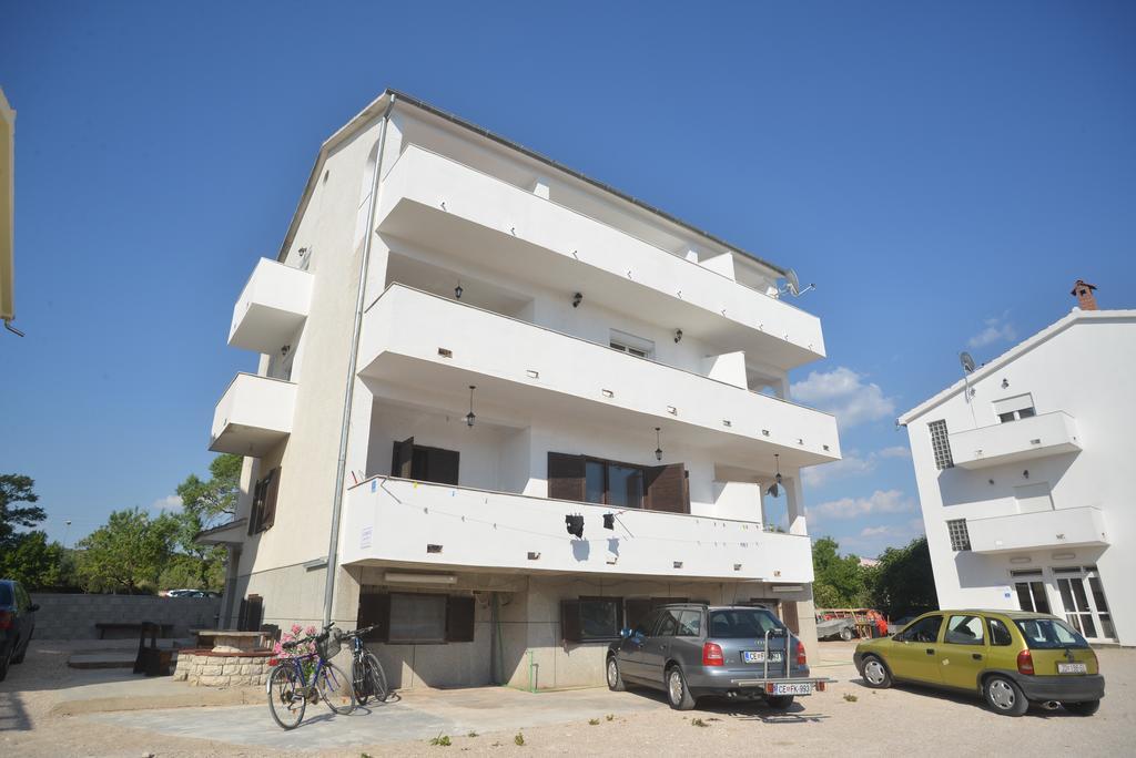 Apartments Citrus Turanj Exterior photo